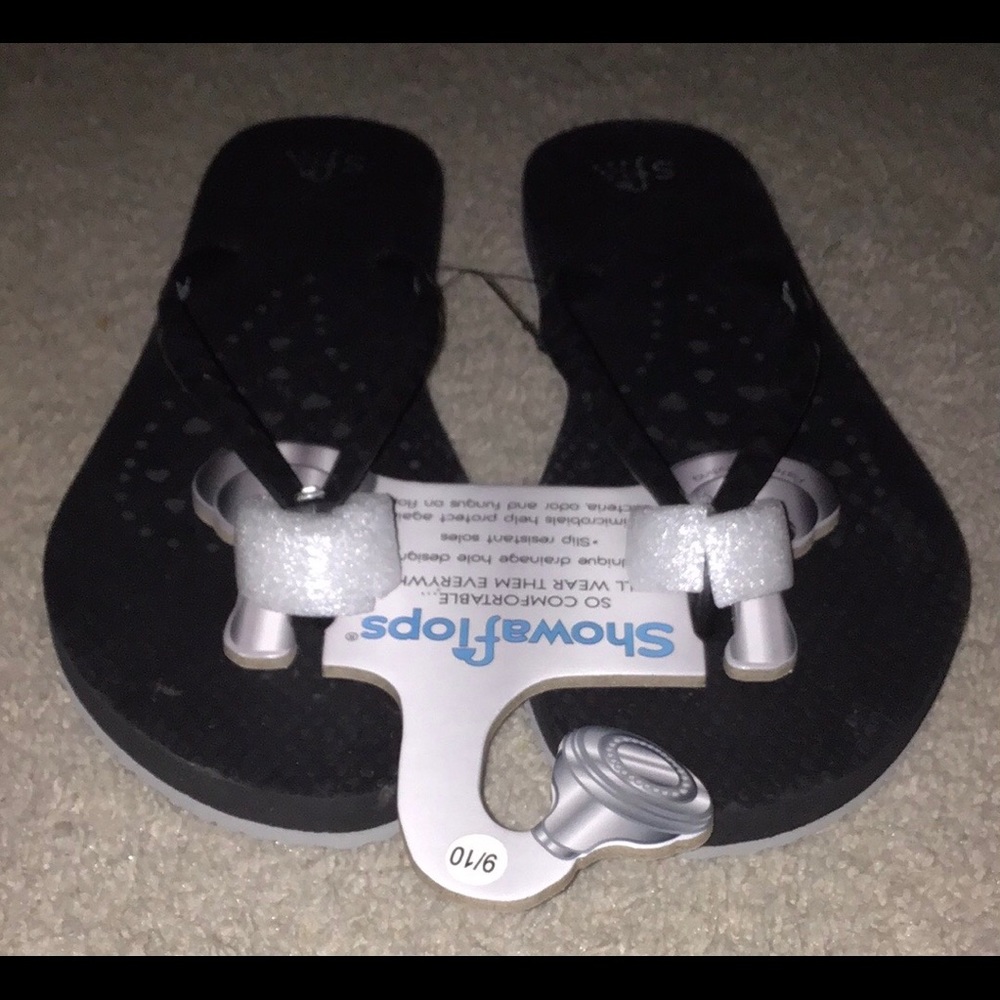 Showaflops flip flops sandals